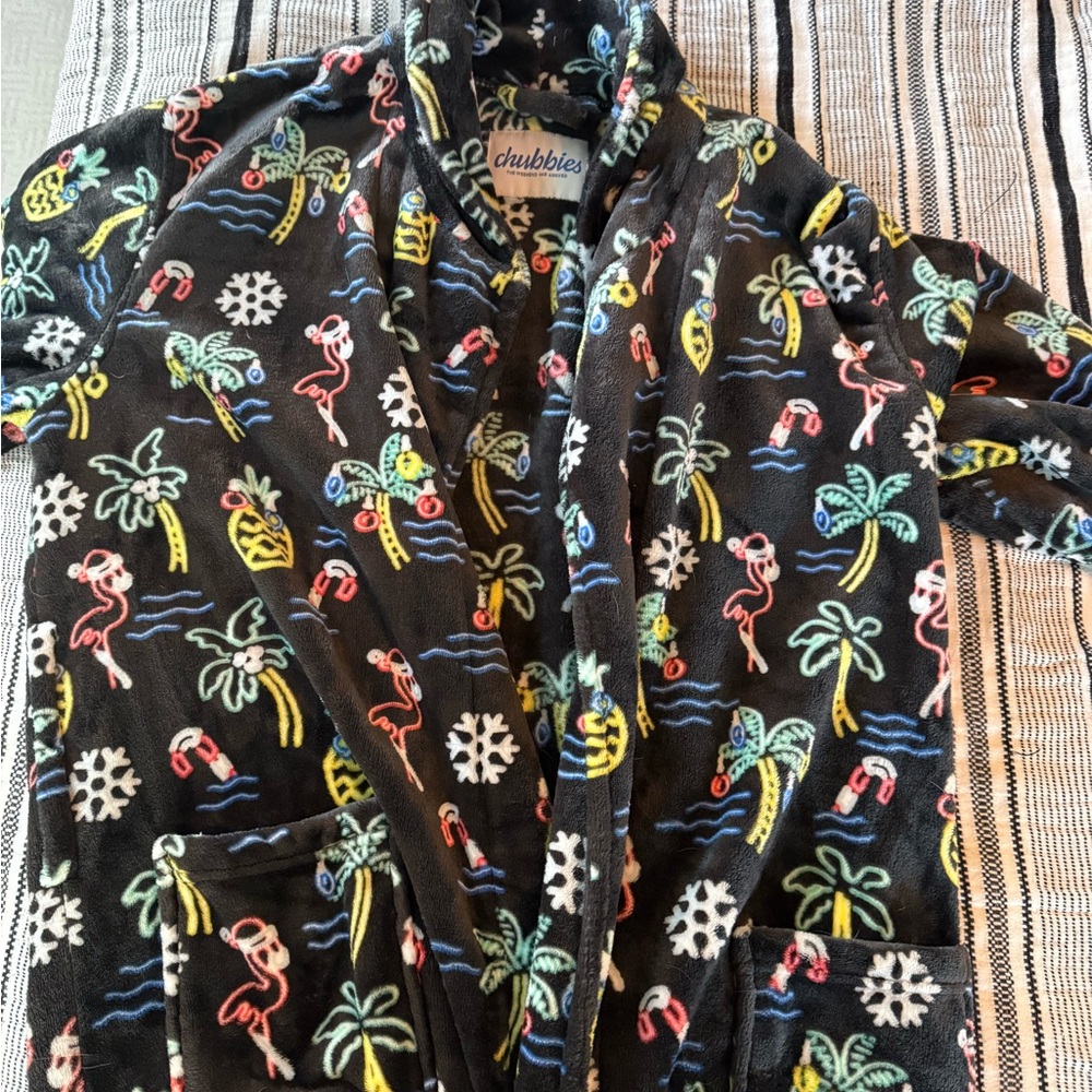 Chubbies robe